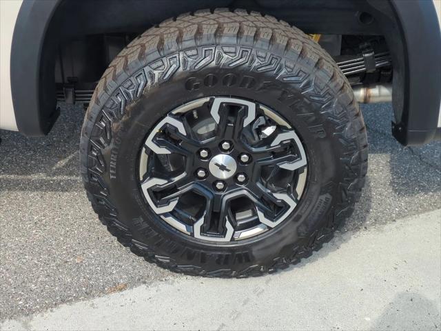 2026 Chevrolet Silverado 1500 4WD Crew Cab Short Bed ZR2