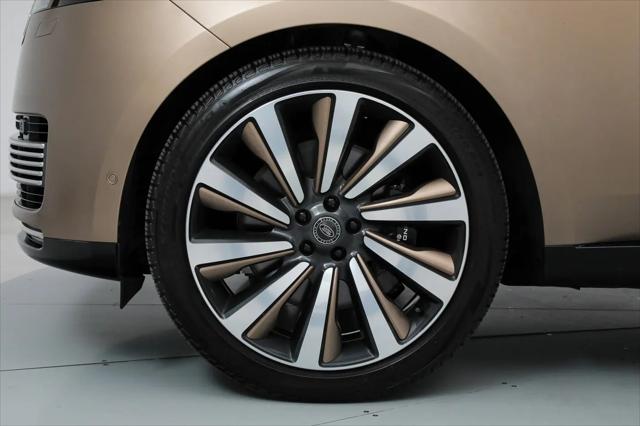 2023 Land Rover Range Rover SV