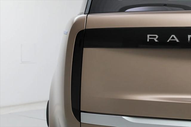 2023 Land Rover Range Rover SV