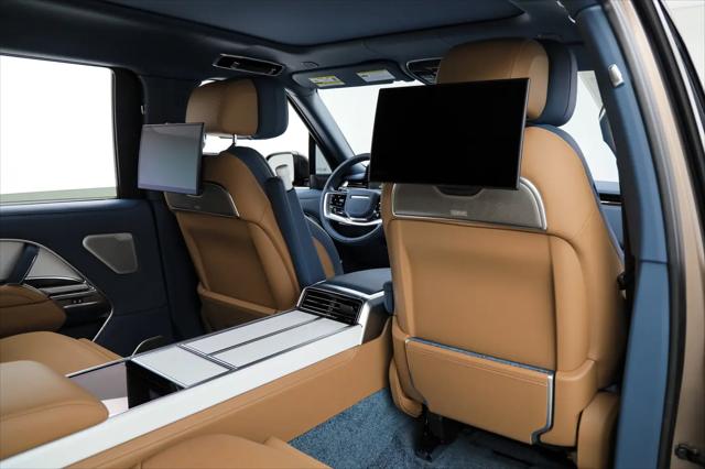 2023 Land Rover Range Rover SV