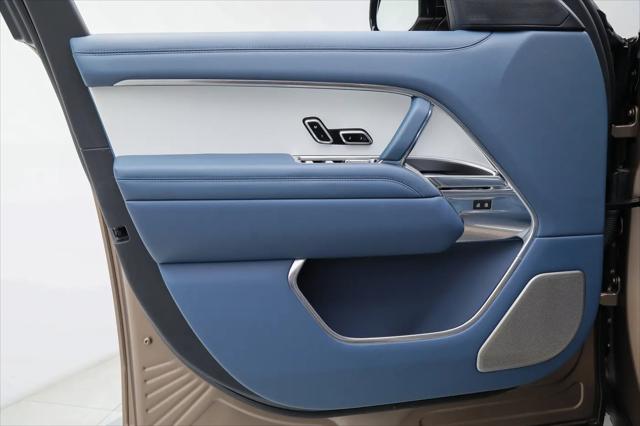 2023 Land Rover Range Rover SV