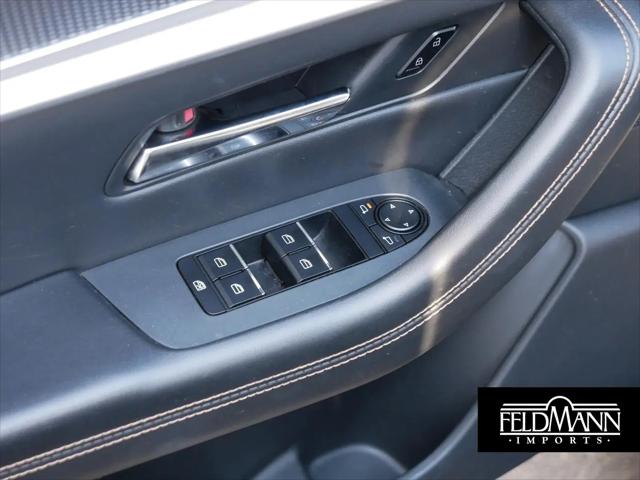 2025 Mazda X-90 3.3 Turbo Preferred Package
