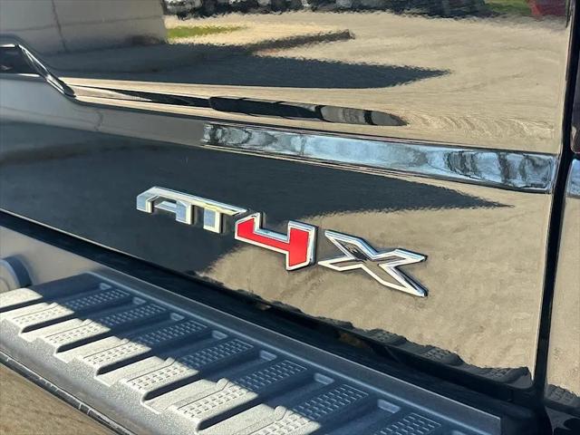 2025 GMC Sierra 1500 4WD Crew Cab Short Box AT4X