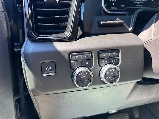 2025 GMC Sierra 1500 4WD Crew Cab Short Box AT4X
