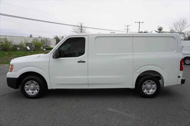 2017 Nissan 2500 S V6