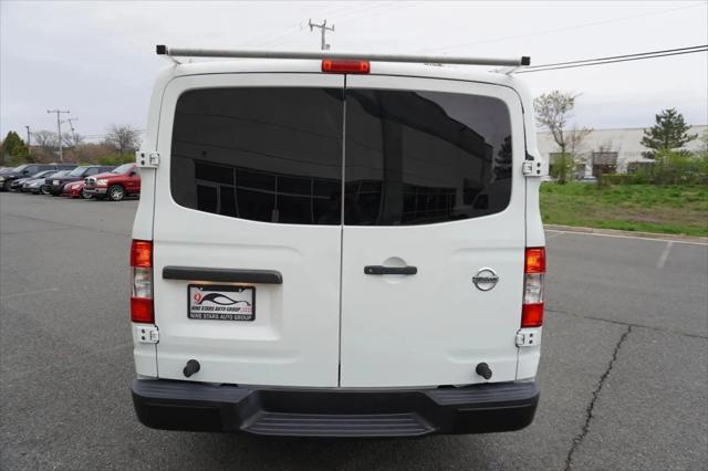 2017 Nissan 2500 S V6