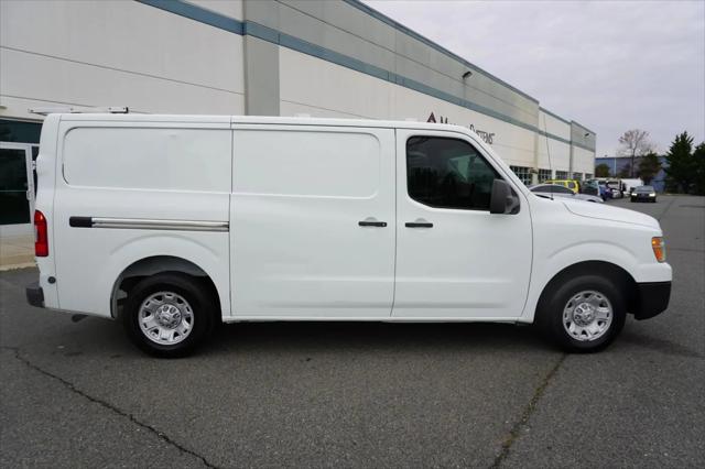2017 Nissan 2500 S V6
