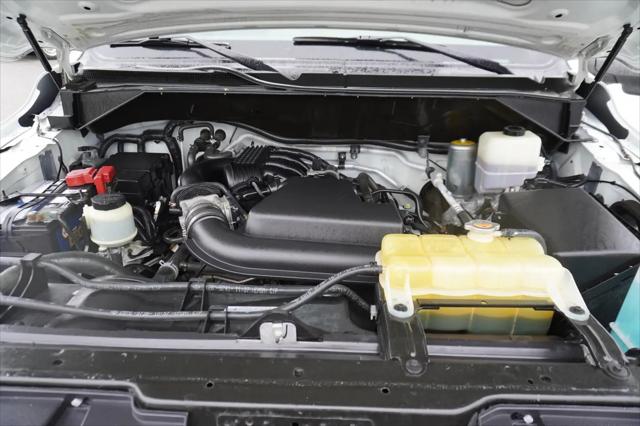 2017 Nissan 2500 S V6
