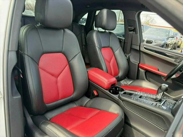 2020 Porsche Macan S