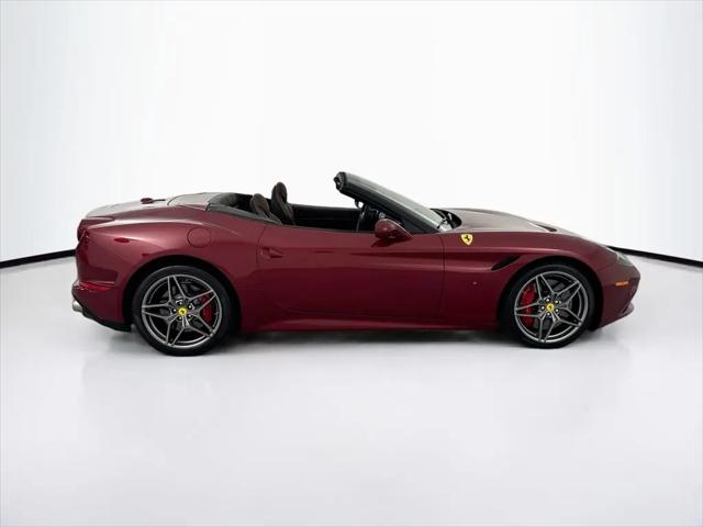2016 Ferrari California T