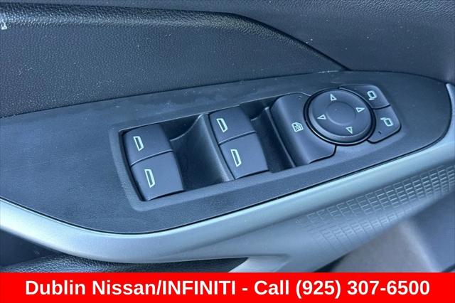 2025 Chevrolet Trax FWD 1RS