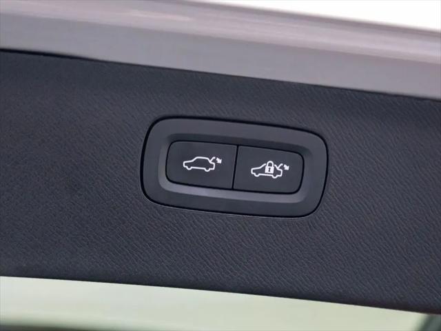 2024 Volvo XC90 B6 Ultimate Bright Theme 7-Seater