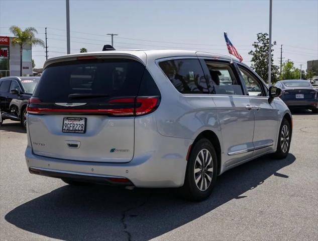 2023 Chrysler Pacifica Hybrid Limited