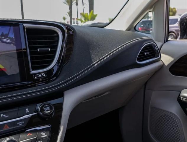 2023 Chrysler Pacifica Hybrid Limited