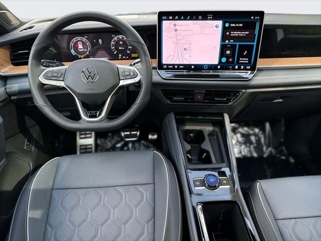 2026 Volkswagen Tiguan SEL R-Line Turbo