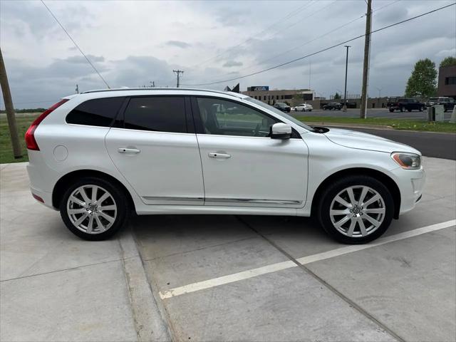 2015 Volvo XC60 T6 Platinum