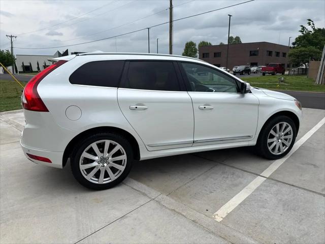 2015 Volvo XC60 T6 Platinum