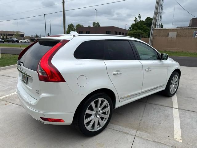 2015 Volvo XC60 T6 Platinum