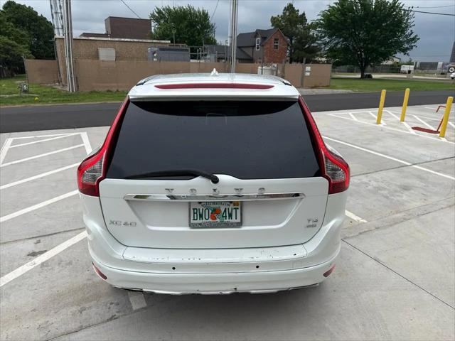 2015 Volvo XC60 T6 Platinum