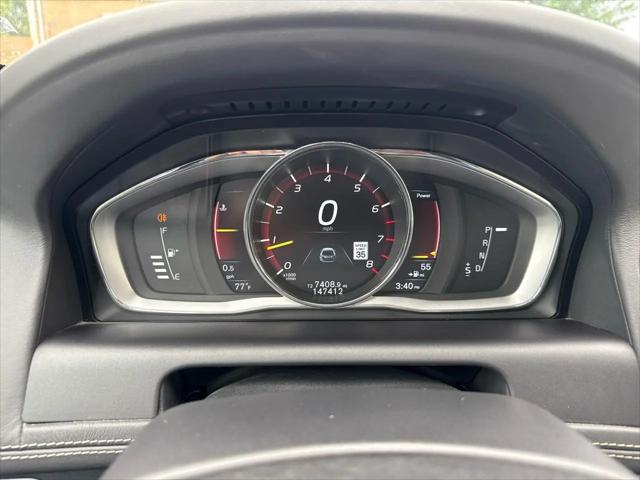 2015 Volvo XC60 T6 Platinum