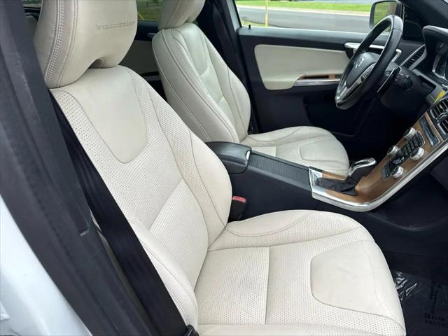2015 Volvo XC60 T6 Platinum