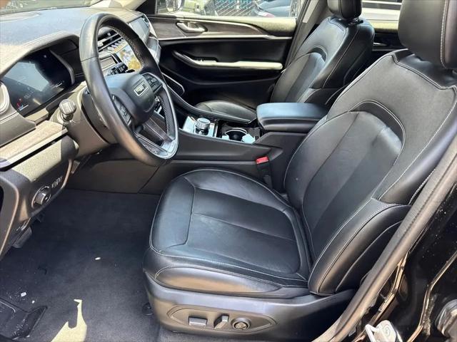 2022 Jeep Grand Cherokee L Limited 4x4