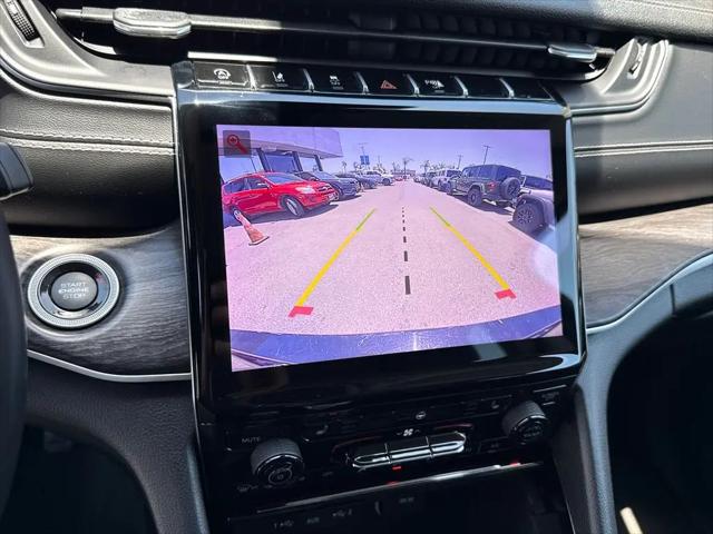2022 Jeep Grand Cherokee L Limited 4x4