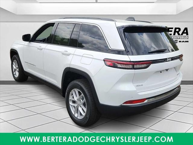 2026 Jeep Grand Cherokee Laredo 4x4