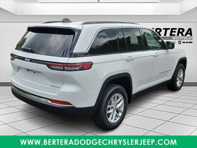 2026 Jeep Grand Cherokee Laredo 4x4