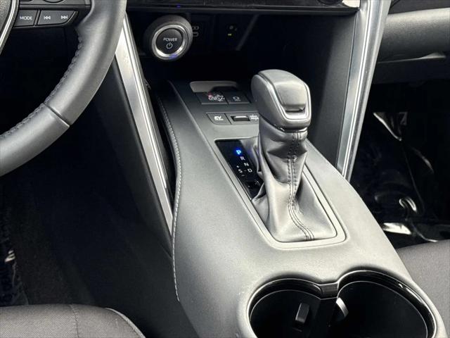 2024 Toyota Venza LE