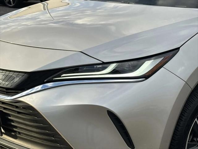 2024 Toyota Venza LE