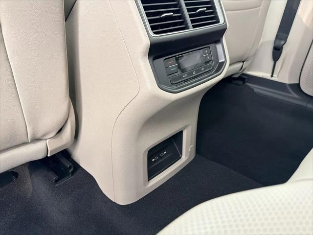 2026 Volkswagen Atlas SE