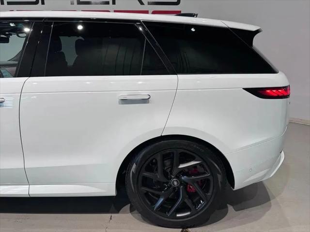 2025 Land Rover Range Rover Sport P400 Dynamic SE