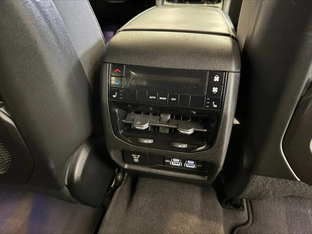 2021 Jeep Grand Cherokee Overland 4x4