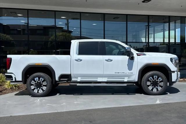 2026 GMC Sierra 2500HD Crew Cab, Standard Bed, Denali, 4WD