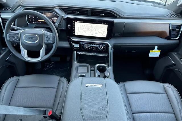 2026 GMC Sierra 2500HD Crew Cab, Standard Bed, Denali, 4WD