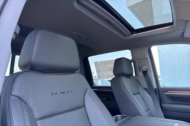 2026 GMC Sierra 2500HD Crew Cab, Standard Bed, Denali, 4WD