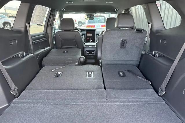 2026 GMC Acadia Elevation AWD