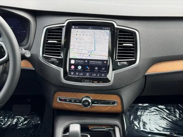 2024 Volvo XC90 Recharge T8 Plus Bright Theme 7-Seater
