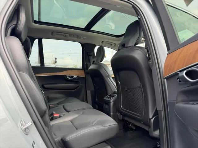 2024 Volvo XC90 Recharge T8 Plus Bright Theme 7-Seater
