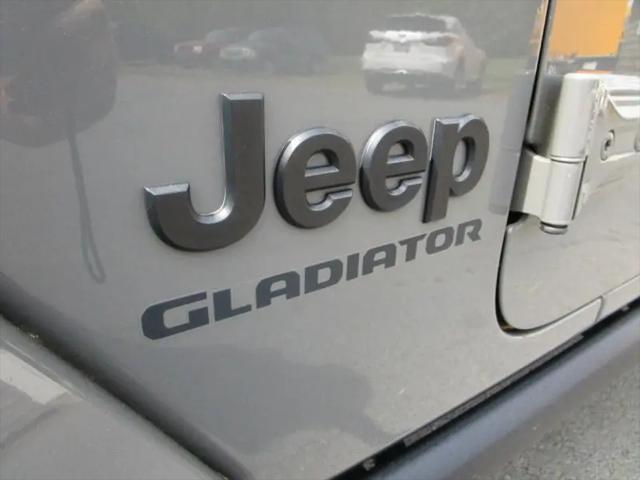 2021 Jeep Gladiator Sport