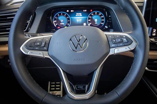 2026 Volkswagen Atlas Cross Sport SEL R-Line Black