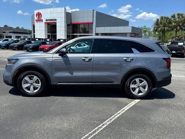 2023 Kia Sorento LX