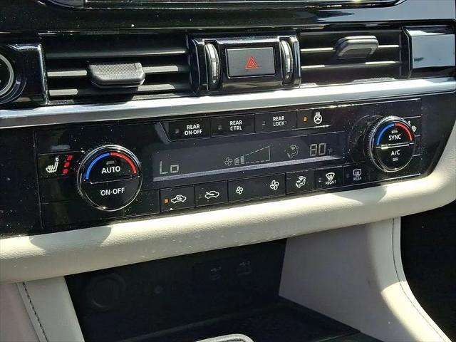 2023 Nissan Pathfinder SL 4WD
