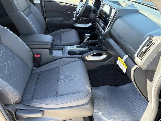 2026 Nissan Frontier Crew Cab Long Bed SV 4x4