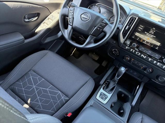 2026 Nissan Frontier Crew Cab Long Bed SV 4x4