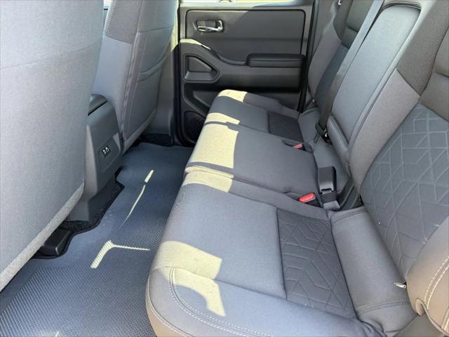 2026 Nissan Frontier Crew Cab Long Bed SV 4x4