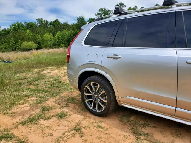 2019 Volvo XC90 T5 Momentum