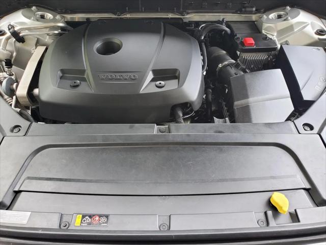 2019 Volvo XC90 T5 Momentum