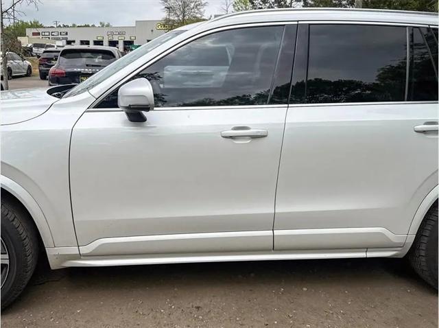 2019 Volvo XC90 T6 R-Design
